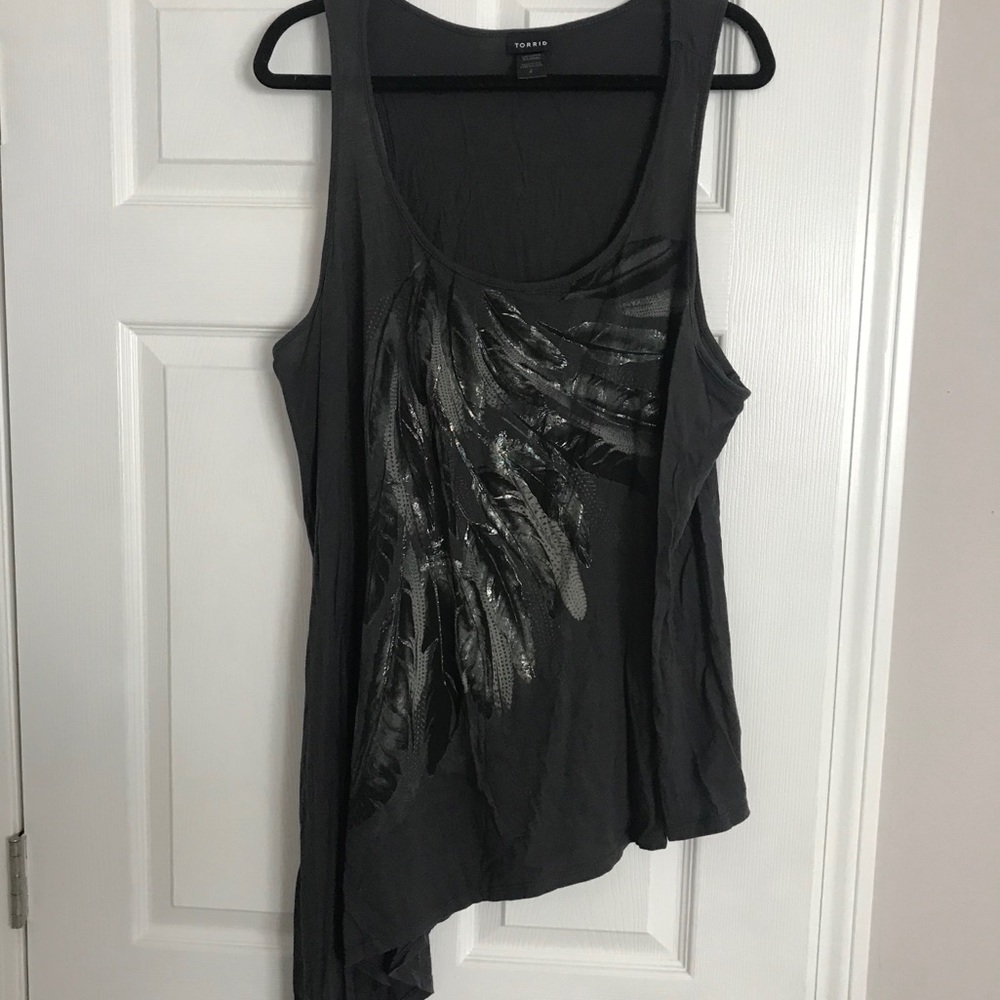 CHARCOAL GRAY FEATHER TORRID TANK SIZE 2x